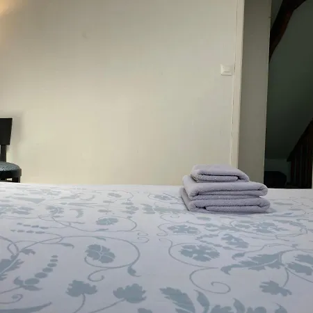 4 Pers Au Centre Des Remparts * 게랑드