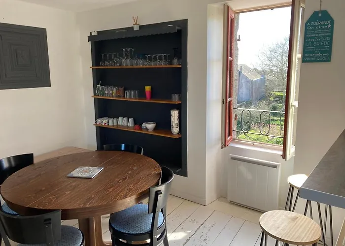 4 Pers Au Centre Des Remparts *