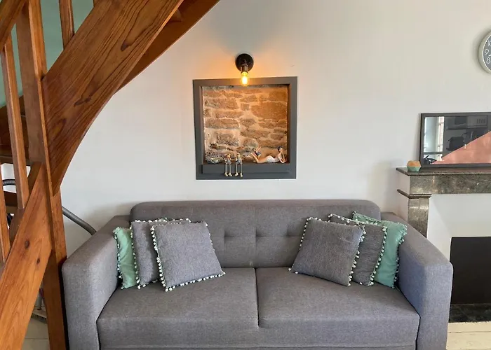 4 Pers Au Centre Des Remparts * 盖朗德