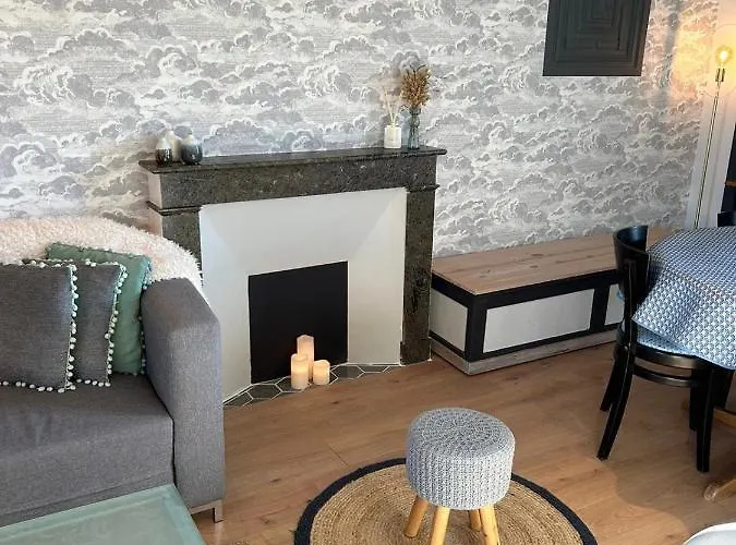 4 Pers Au Centre Des Remparts 盖朗德